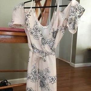 MOVING SALE- Lush Floral sundress